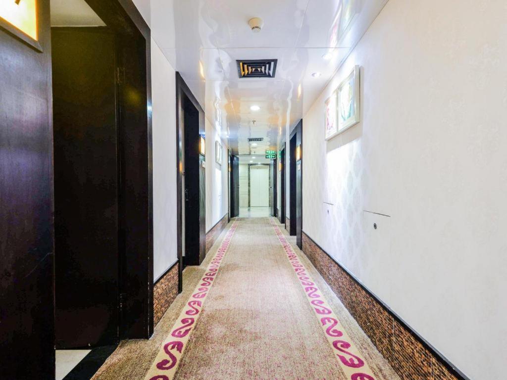 New World Hotel Guangzhou Eksteriør billede