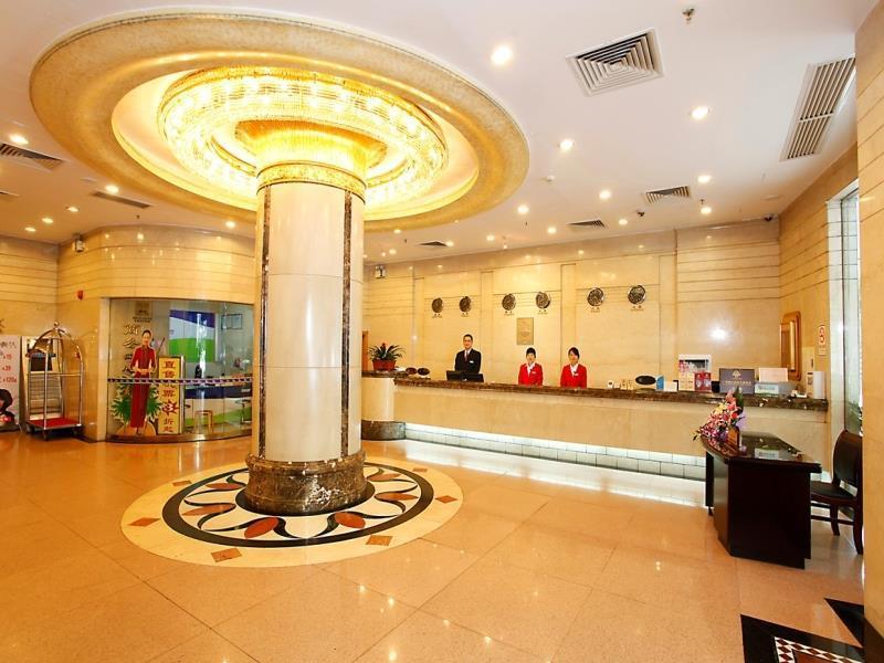 New World Hotel Guangzhou Eksteriør billede